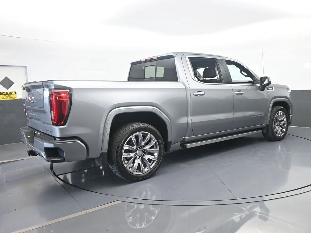 Used 2023 Sterling Metallic GMC Denali image 5