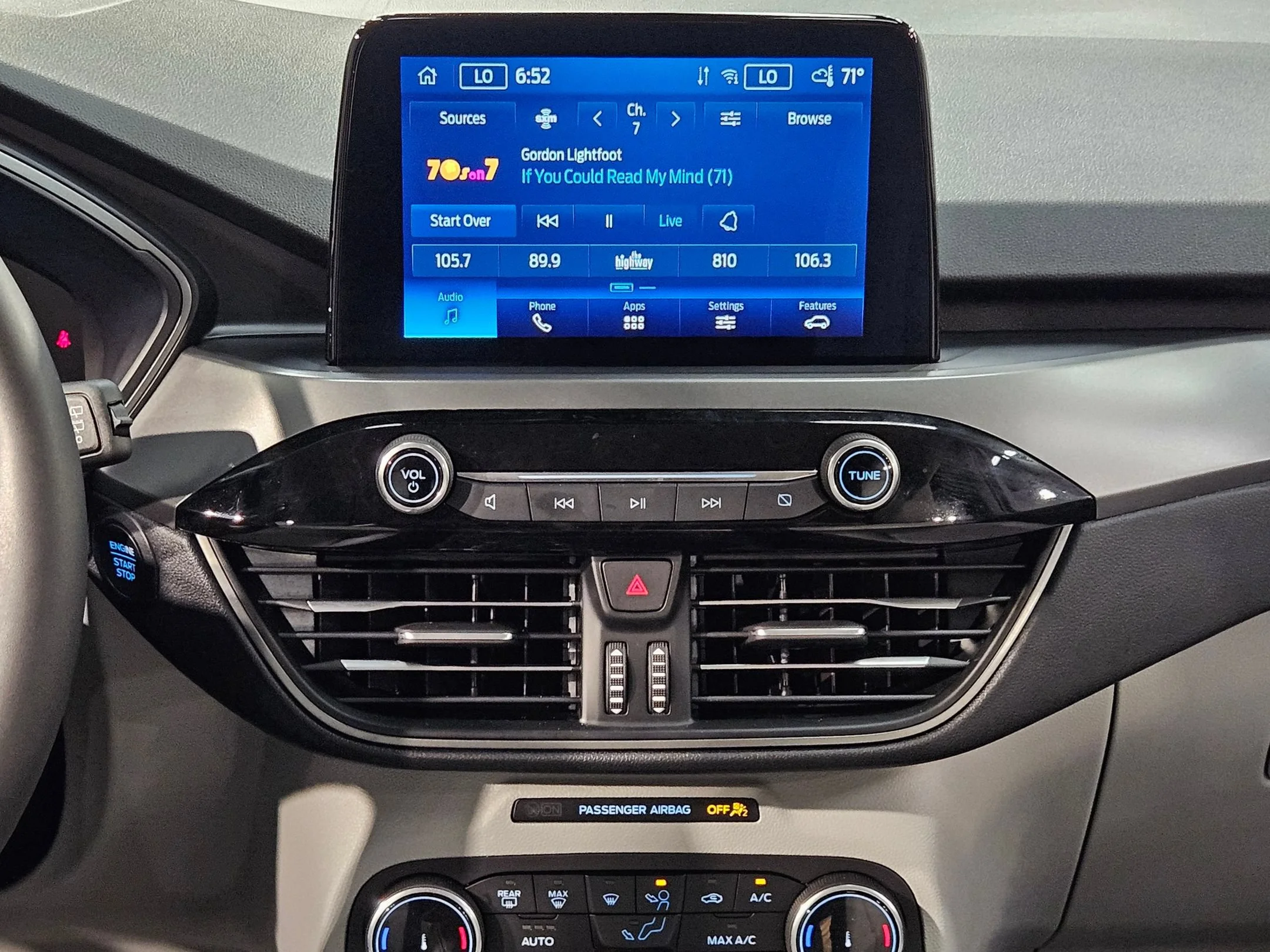 Used 2024 Vapor Blue Metallic Ford Active image 16