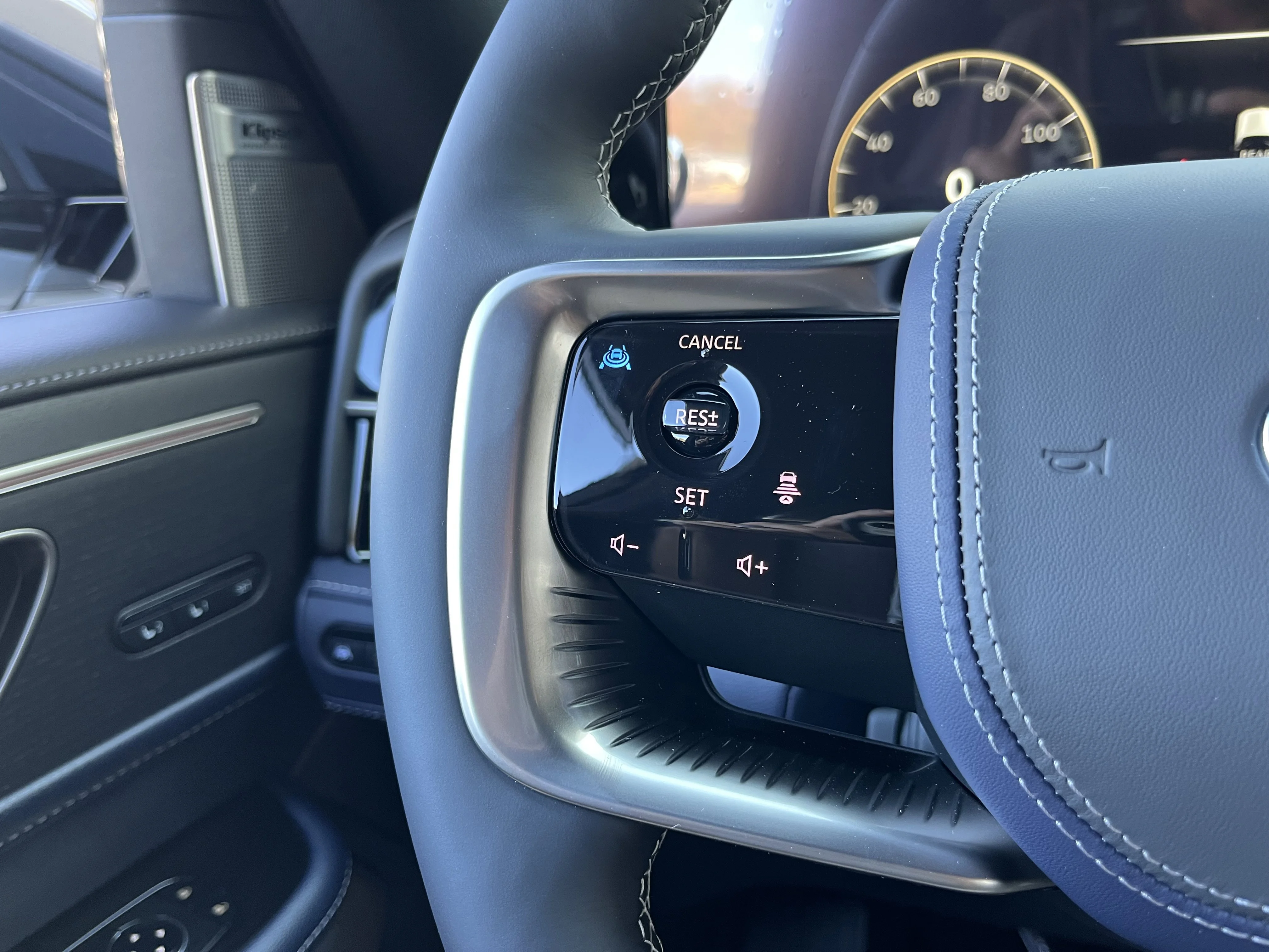 2026 INFINITI QX80 Sport - Photo 25