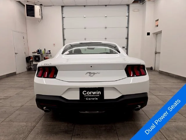 New 2026 Oxford White Ford EcoBoost® Fastback image 4