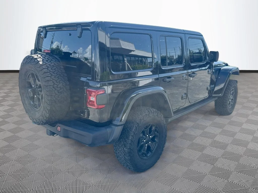Used 2023 Black Jeep Rubicon 20th Anniversary Edition 4xe image 6