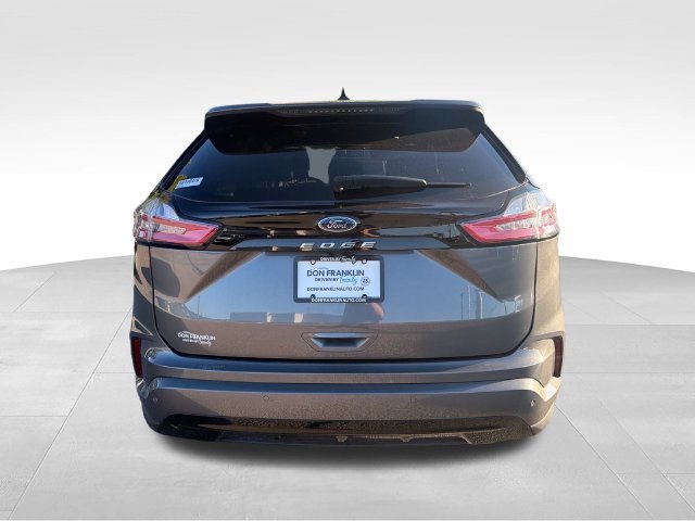 Used 2024 Gray Ford ST Line image 4