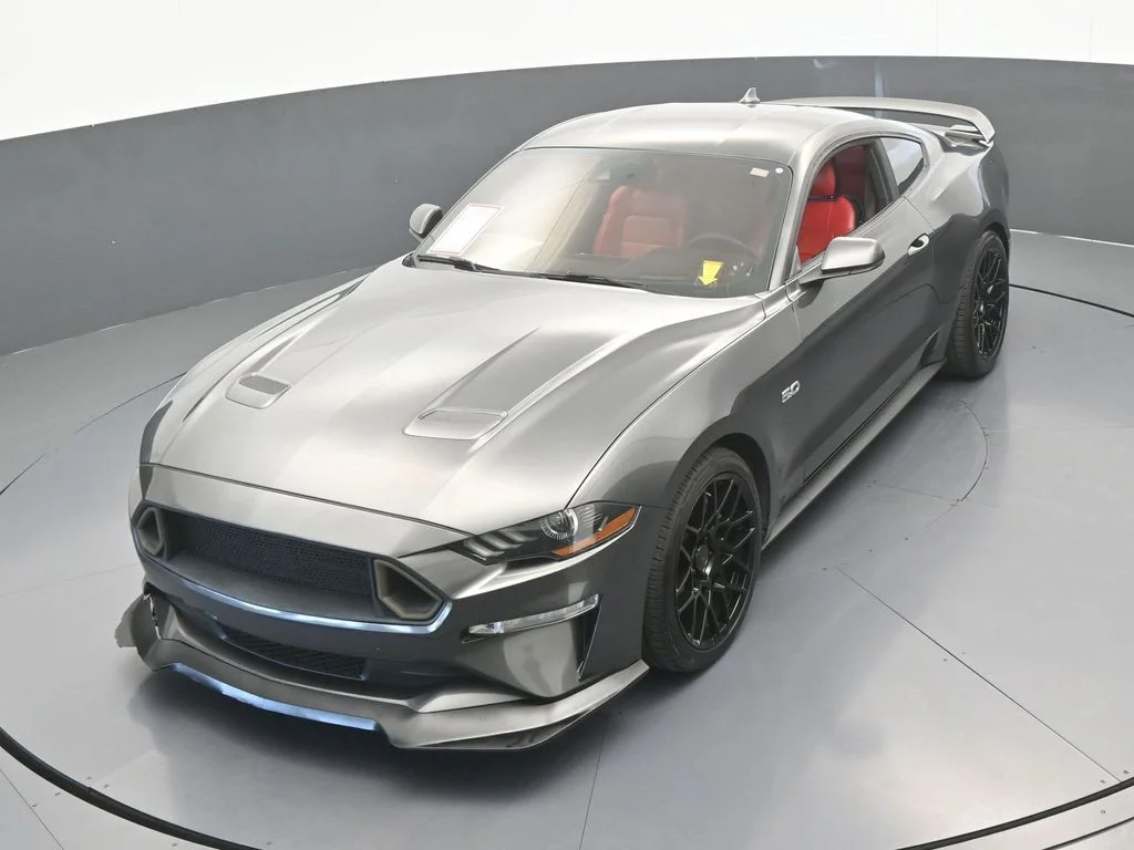 Used 2020 Magnetic Ford GT Premium image 34