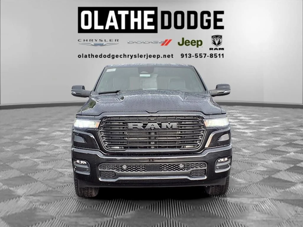 New 2026 Diamond Black Crystal Pearl-Coat Exterior Paint RAM Laramie image 27