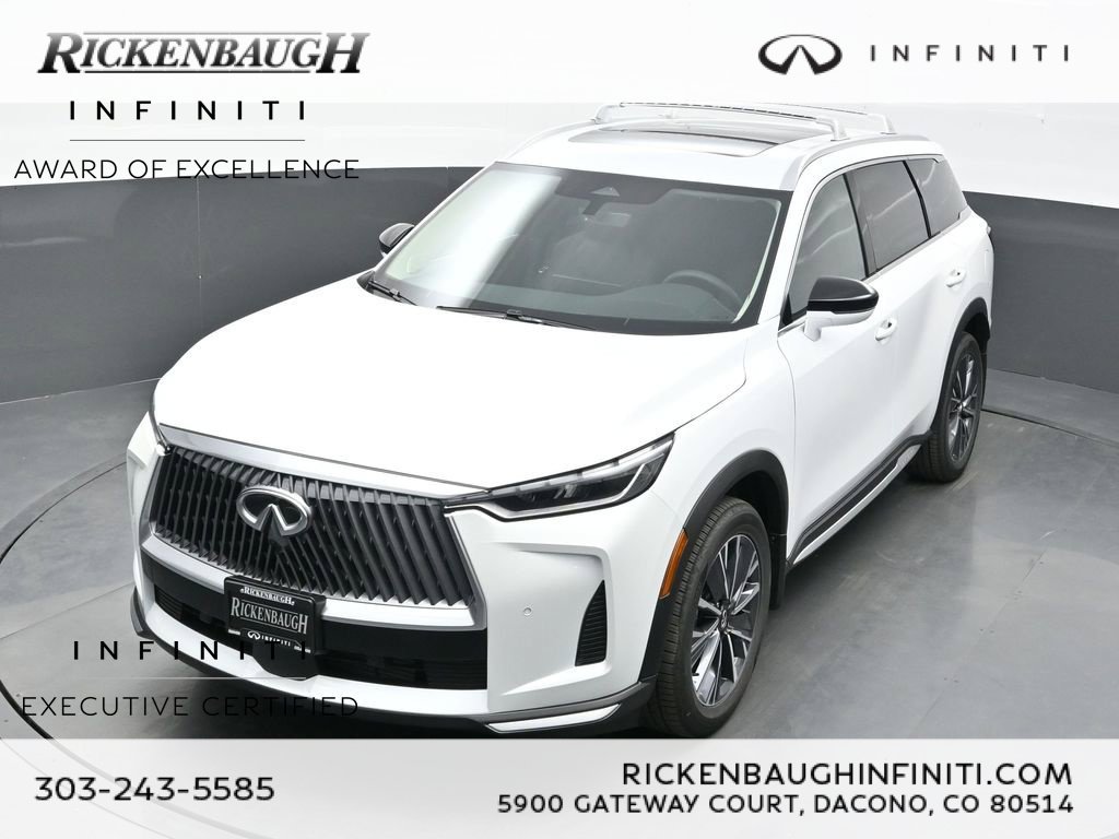 Certified Used 2026 White INFINITI LUXE image 35