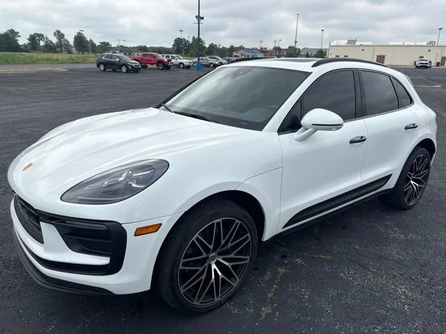 2023 Porsche Macan