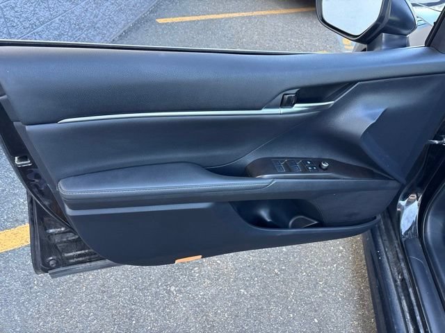 Used 2022 Midnight Black Metallic Toyota XSE image 14