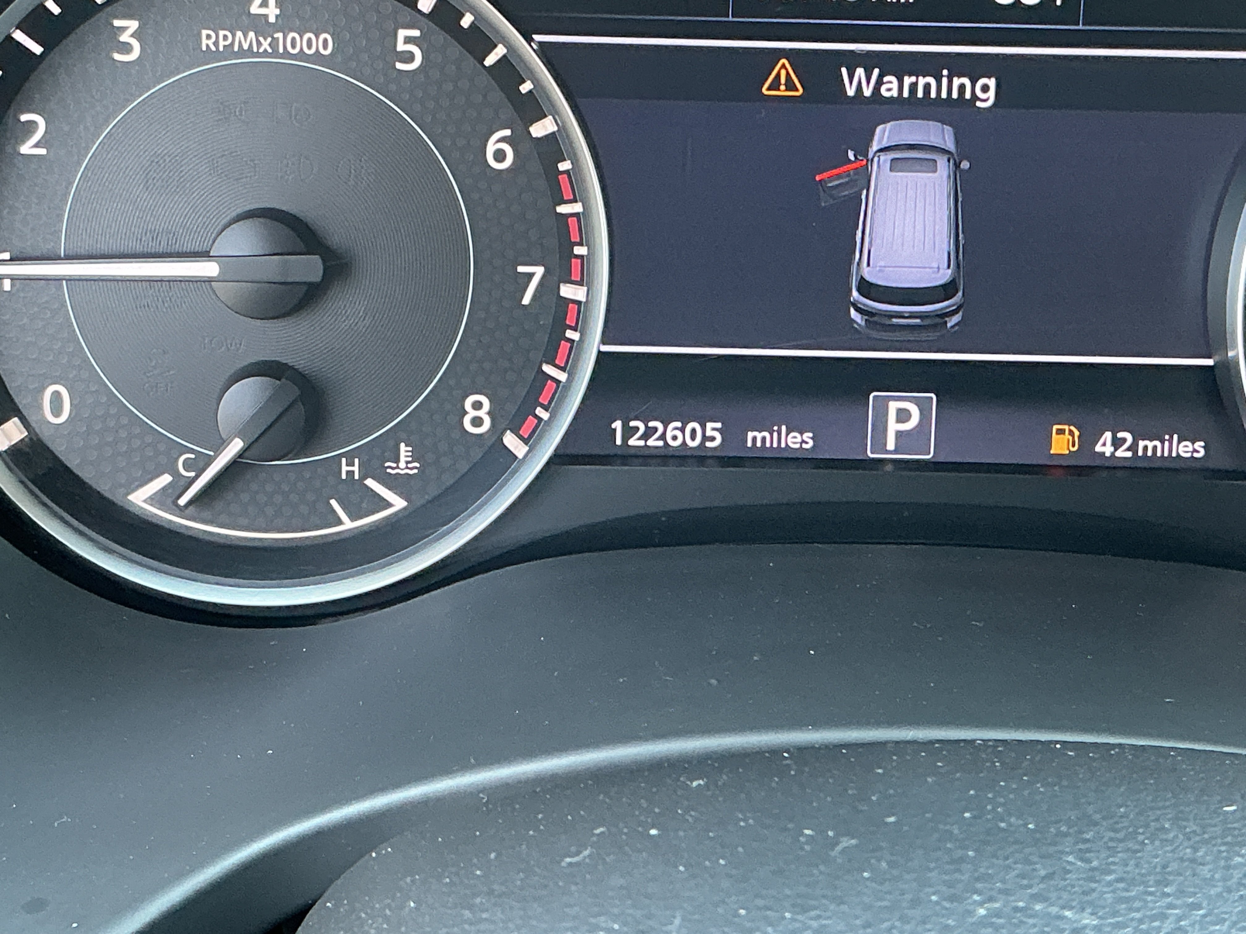 Used 2022 Brilliant Silver Metallic Nissan SL image 15