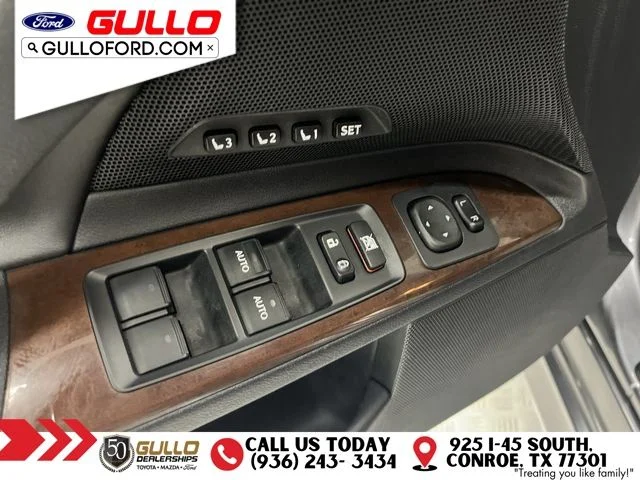 Used 2013 Nebula Gray Pearl Lexus 250 C image 17