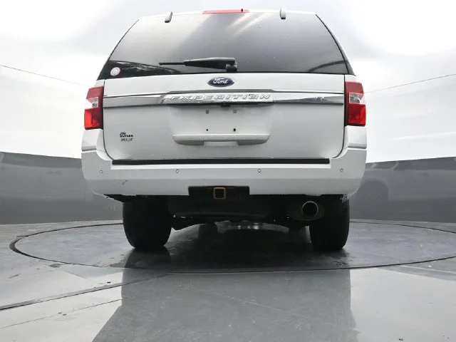 Used 2017 White Ford XLT image 36
