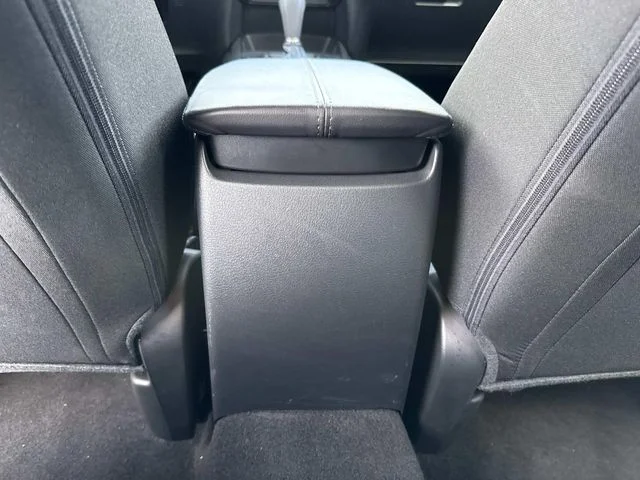 Certified Used 2025 White Mazda 2.5 S image 23