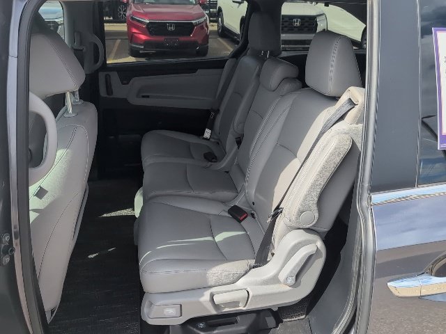 Used 2024 Gray Honda EX-L image 12