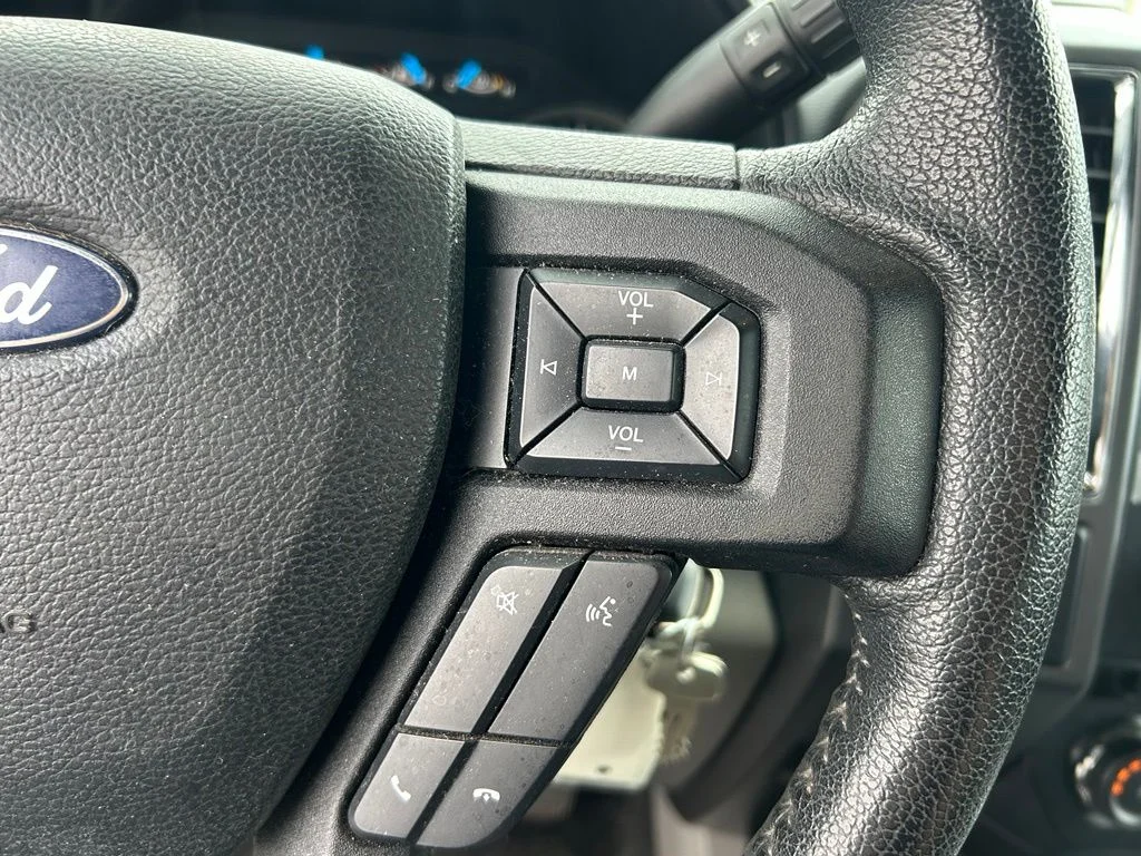 Used 2015 Black Ford XLT image 14