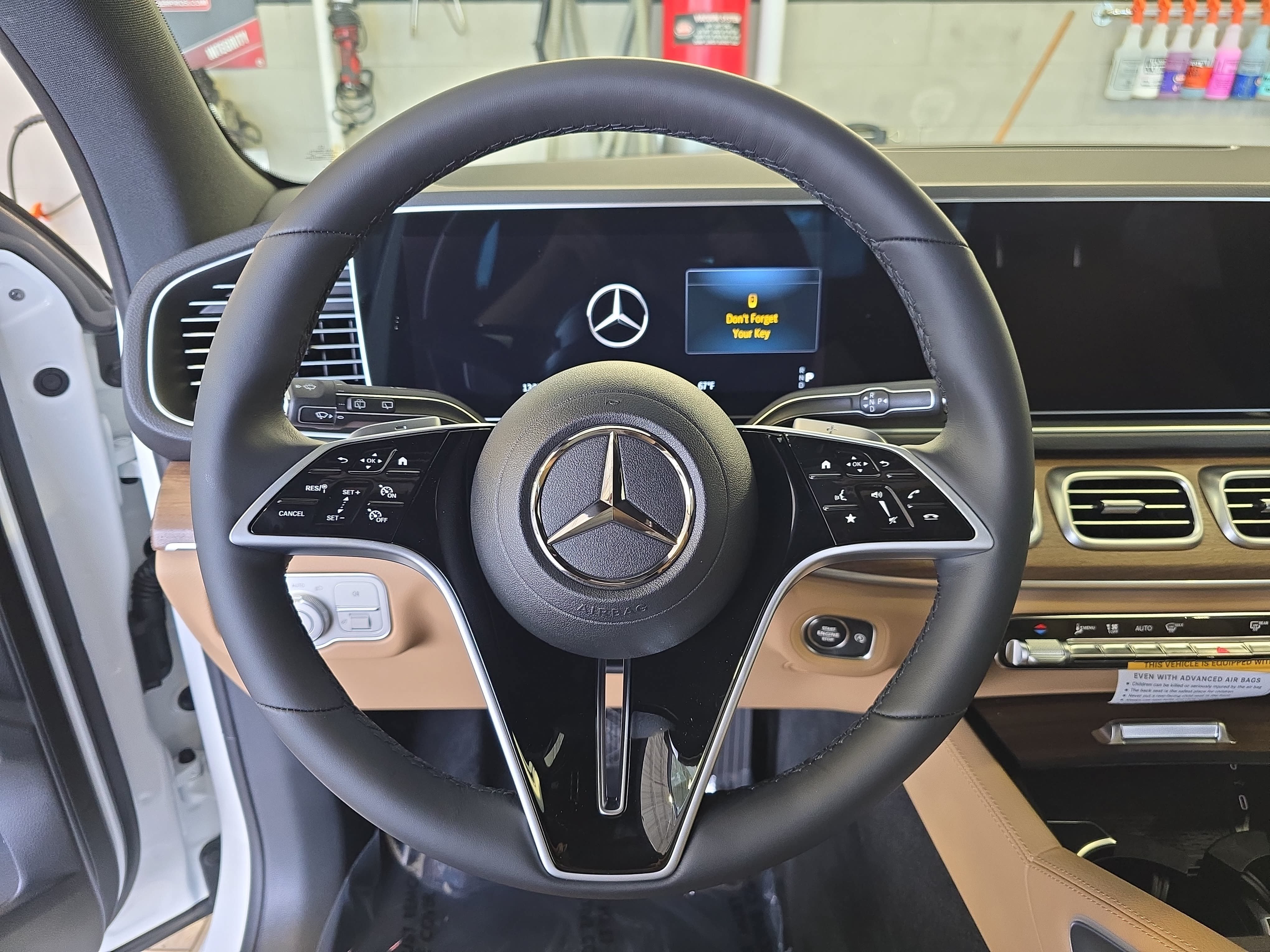 New 2026 Polar White Mercedes-Benz GLE350 image 19