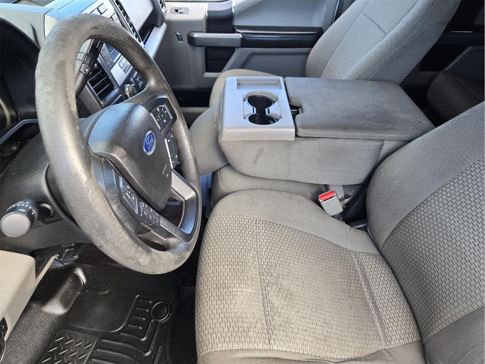 Used 2016 Oxford White FORD  image 13