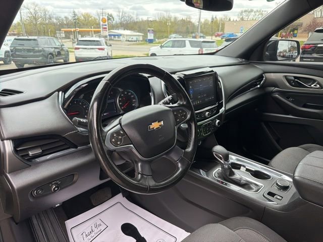 Certified Used 2023 Mosaic Black Metallic Chevrolet LT Cloth image 25