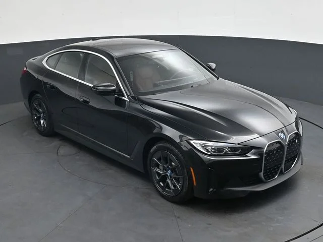 Used 2023 Black BMW eDrive35 image 26