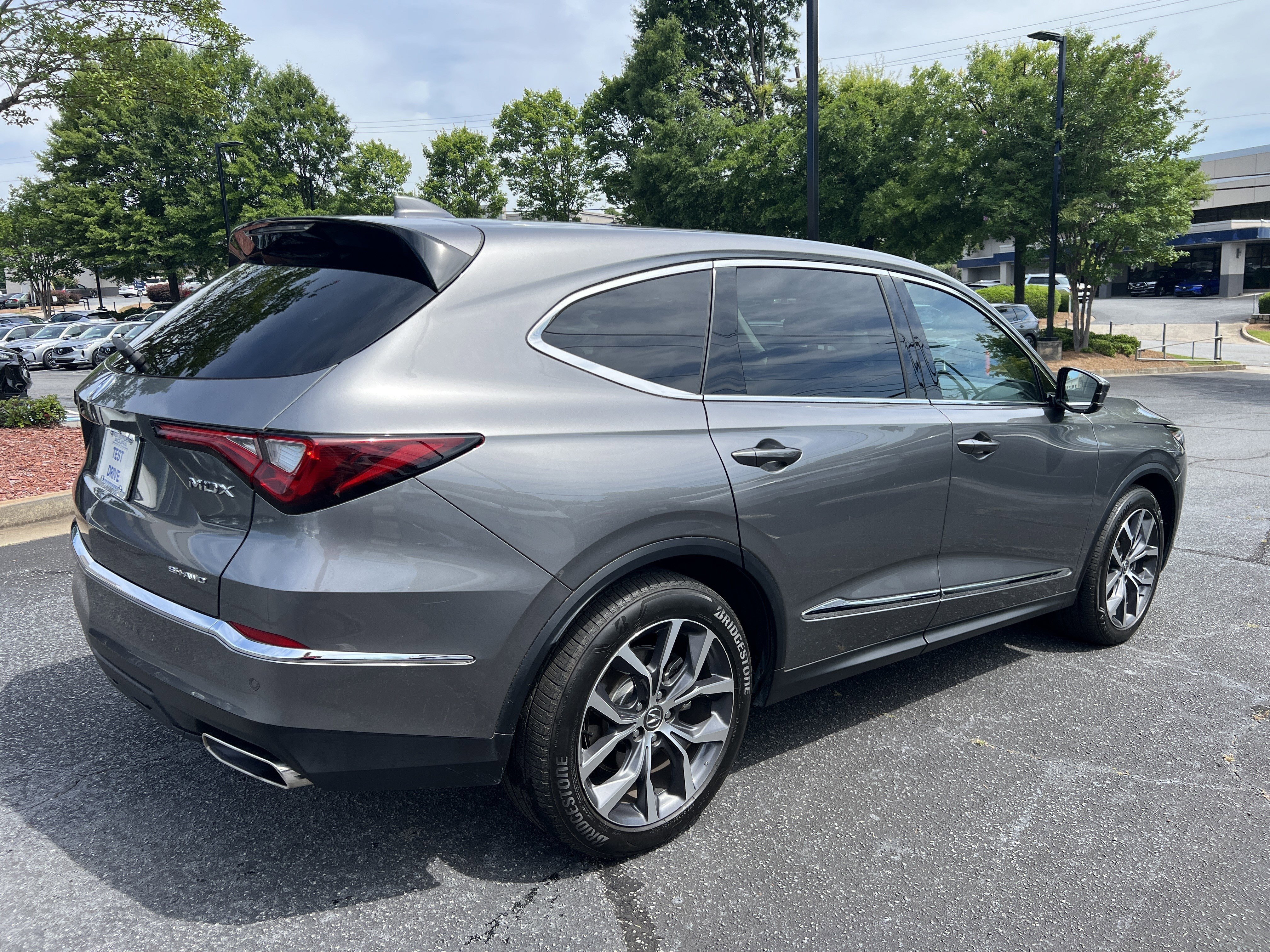 Used 2023 Liquid Carbon Metallic Acura w/Technology Package image 5