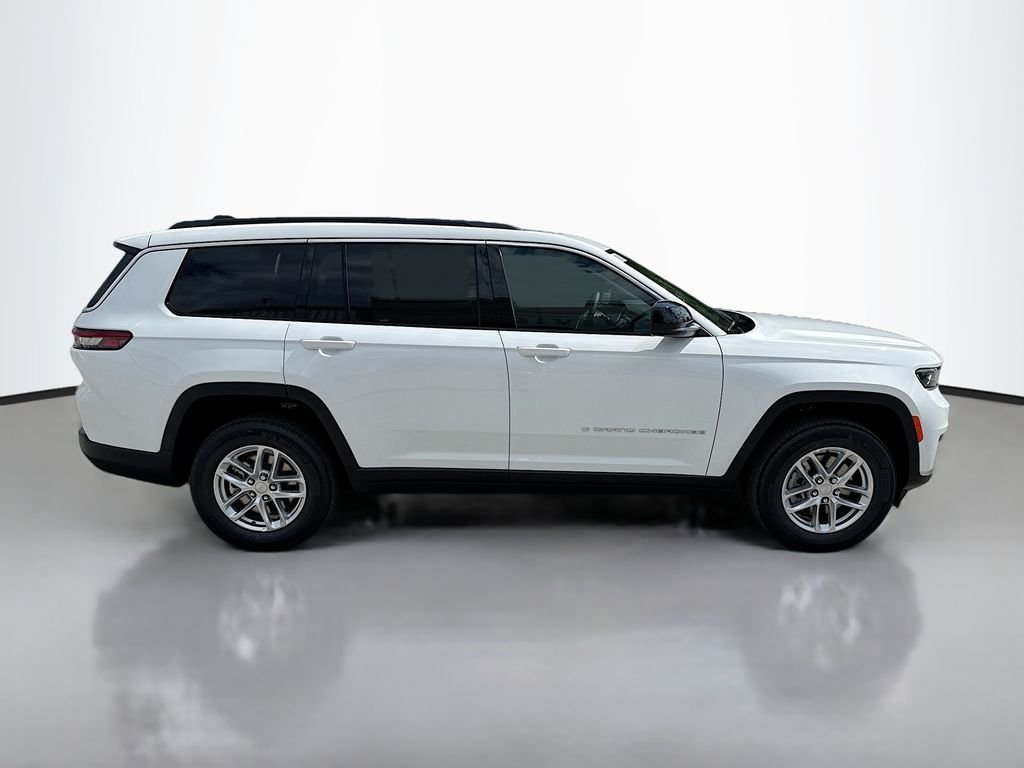 New 2026 Bright White Clearcoat Jeep Laredo X image 3