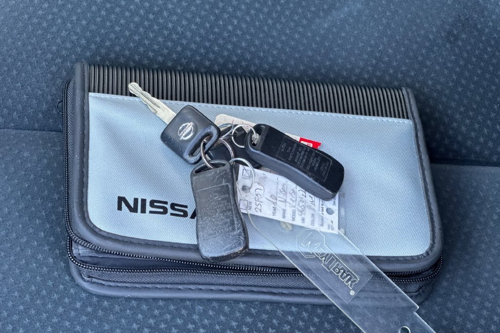 Used 2010 Blue Metallic Nissan 1.8 S image 11