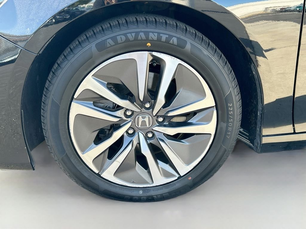 Used 2019 Crystal Black Pearl Honda Base image 28