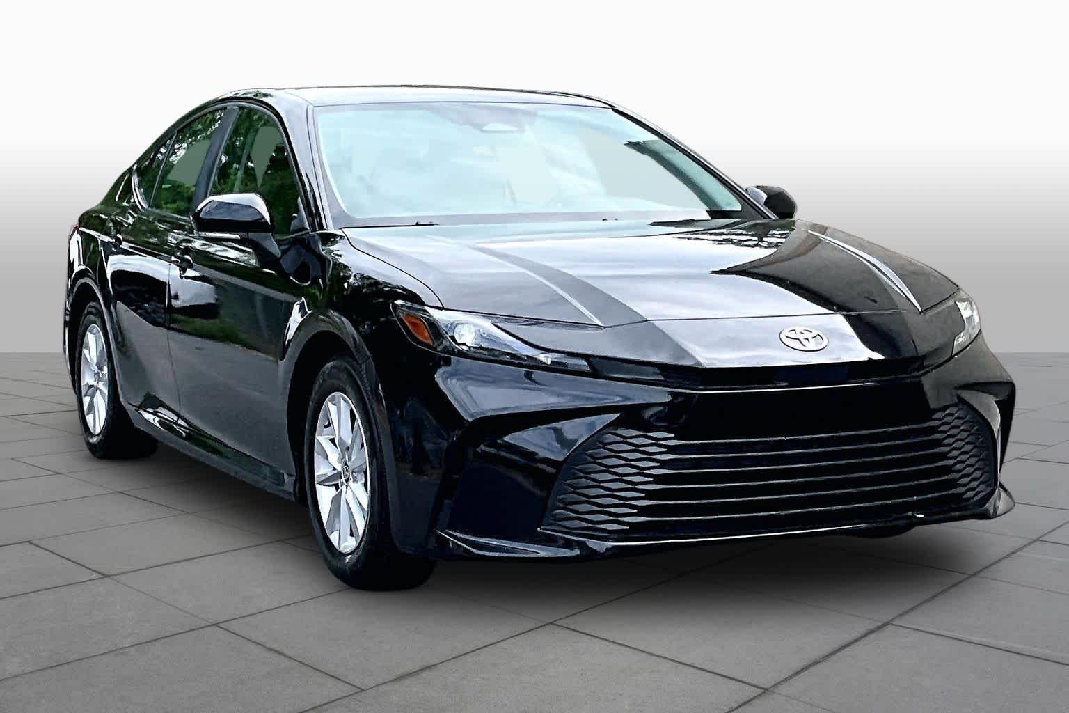 Used 2025 Midnight Black Metallic Toyota LE image 5