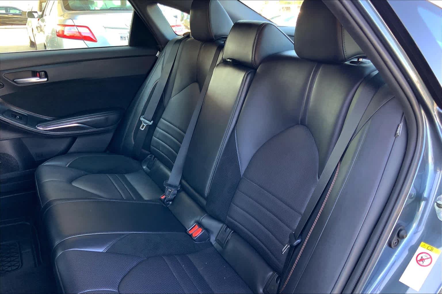 Used 2019  Toyota XSE image 20
