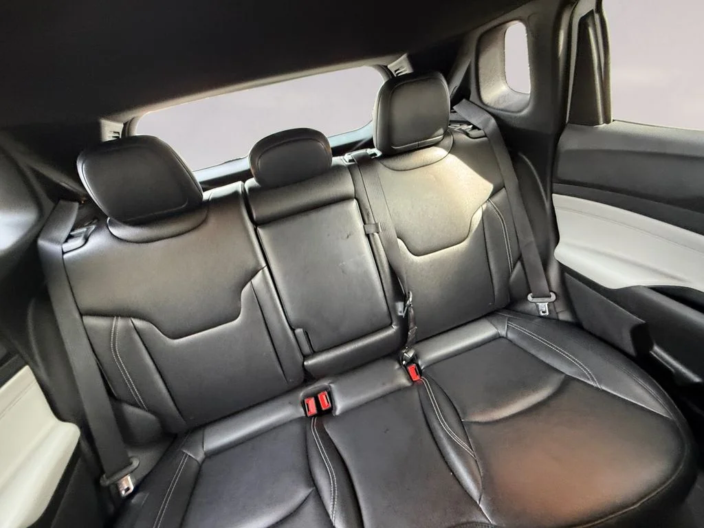2025 Jeep Compass Limited - Photo 18