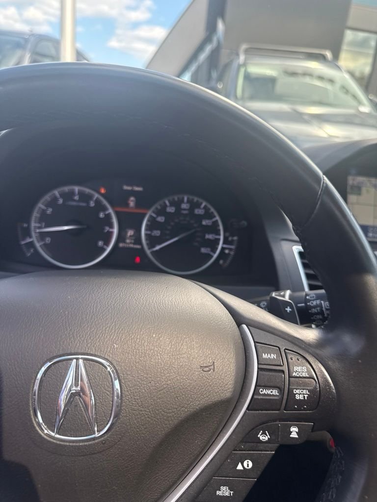 Used 2018  Acura Advance Package image 9