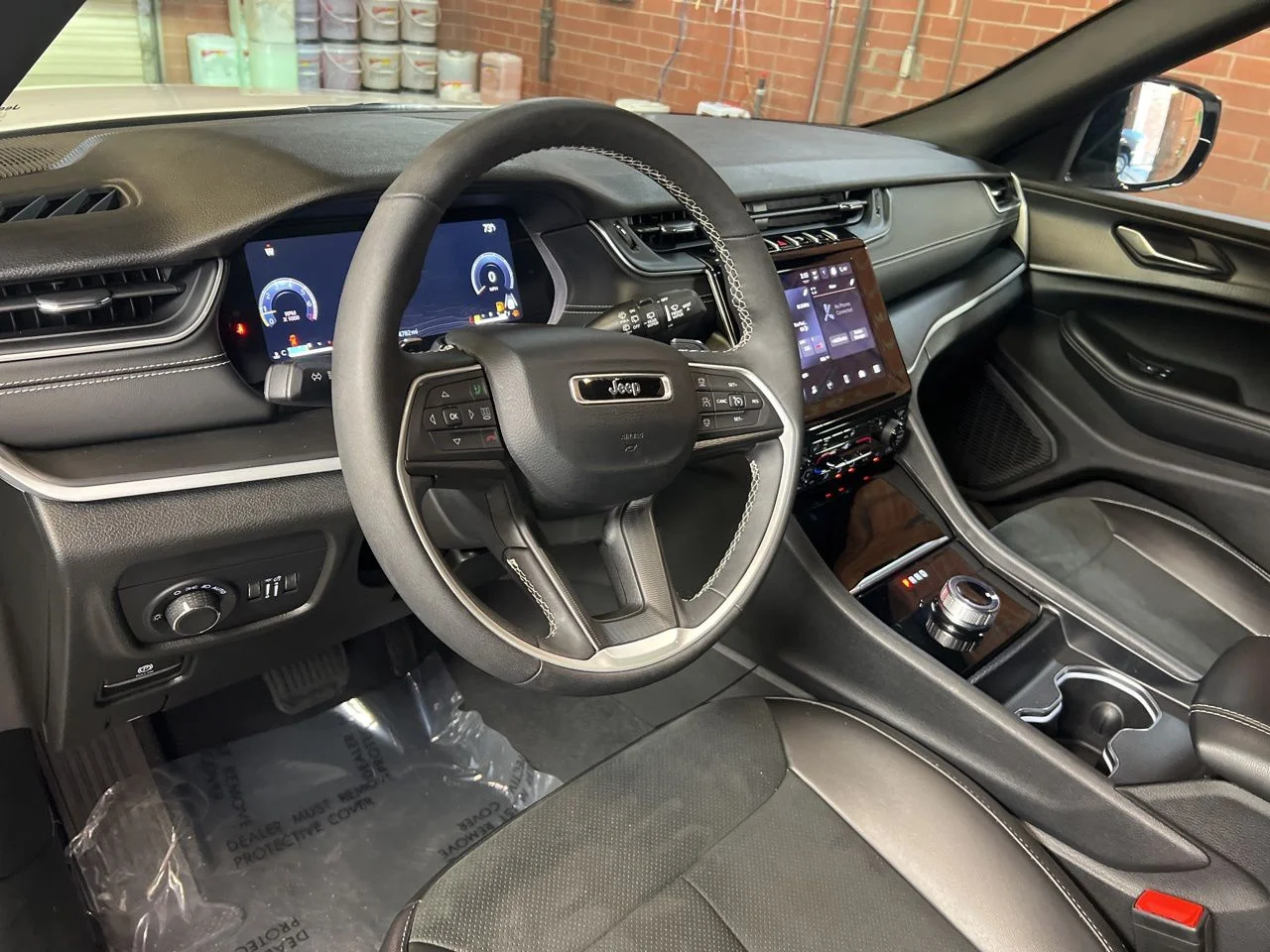 Used 2024 White Jeep Altitude X image 18