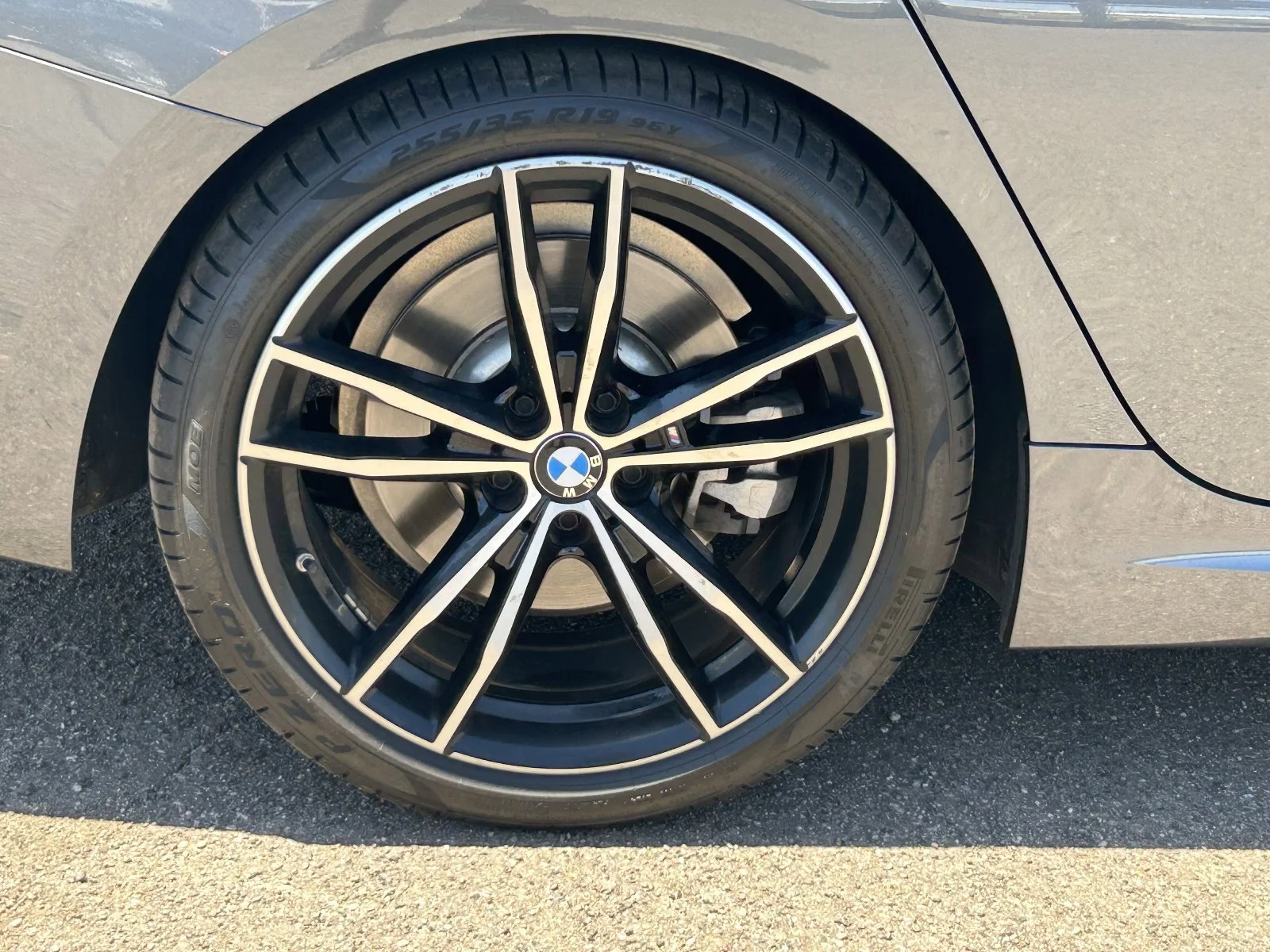 2019 BMW 3 Series 330i - Photo 10