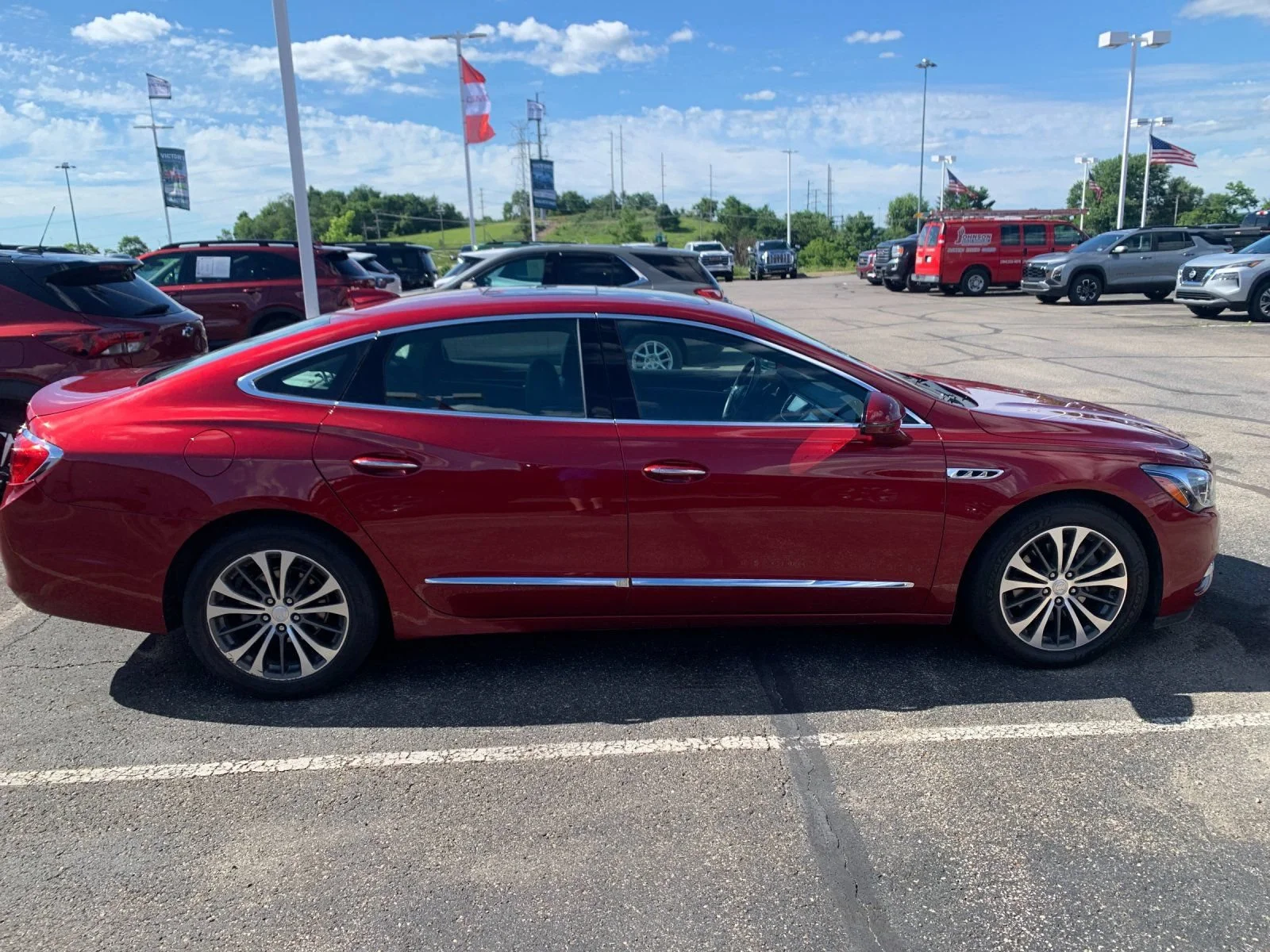 Used 2019 RED QUARTZ TINTCOAT Buick Essence image 2