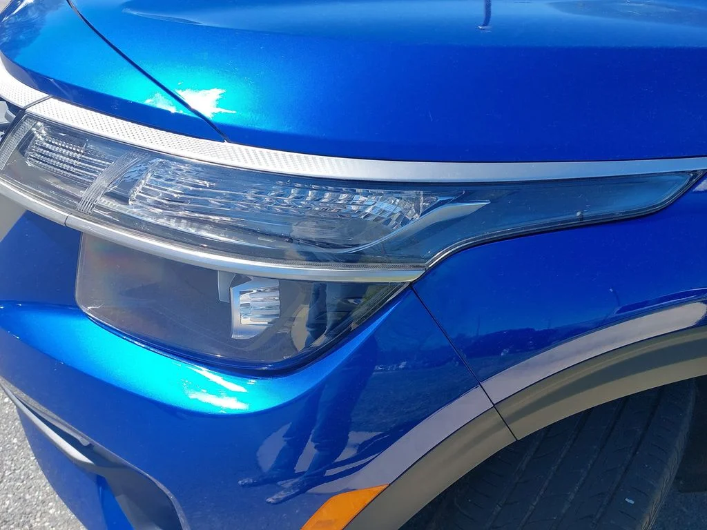 Used 2021 Blue Kia LX image 29