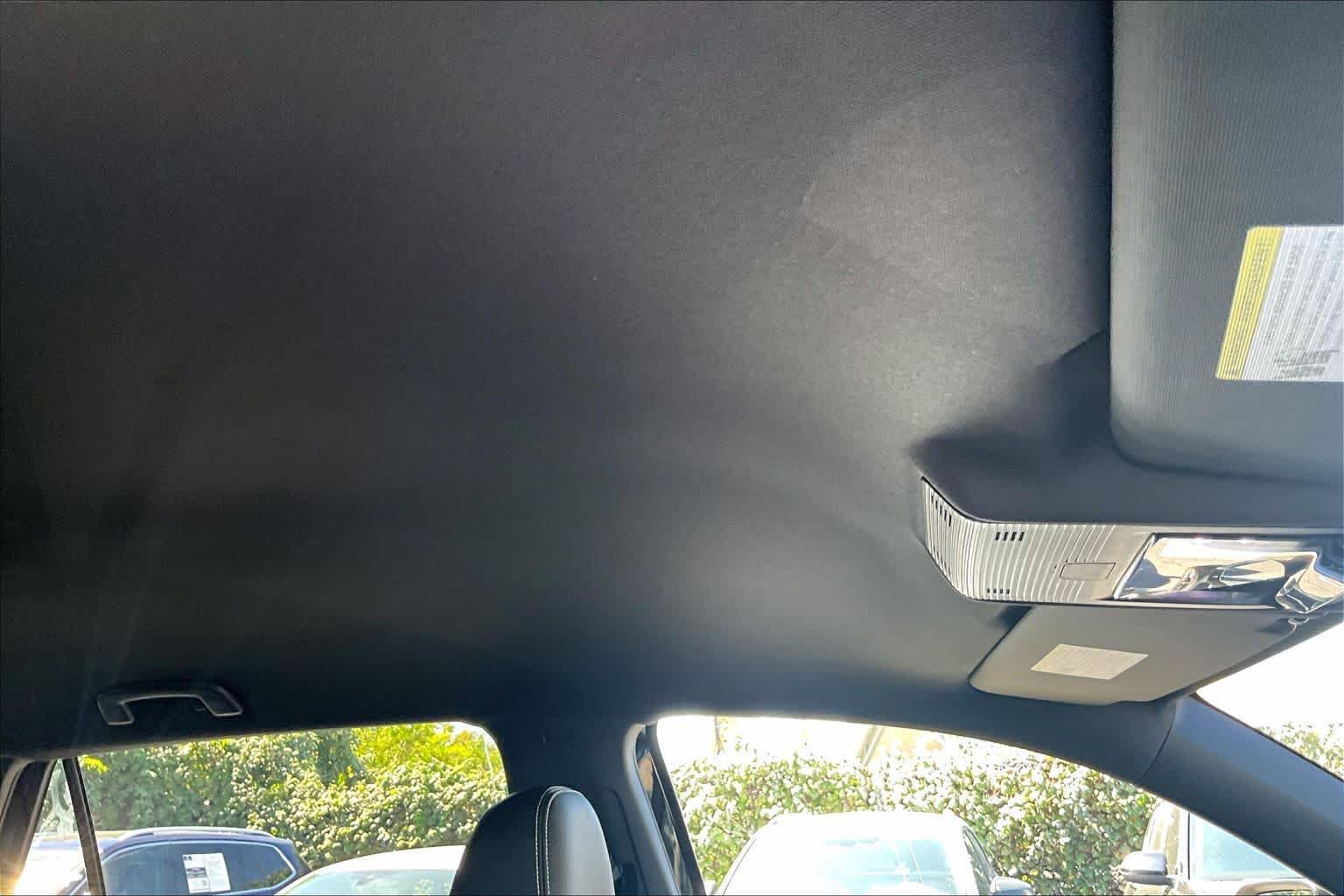 New 2026 Deep Black Pear Volkswagen SE w/Technology image 20