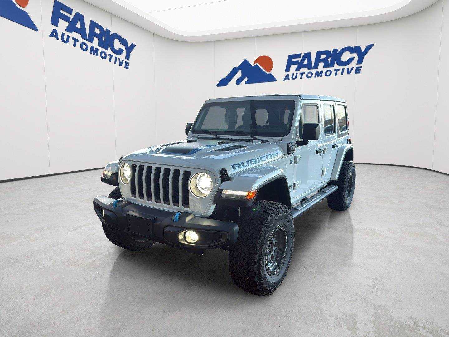 Used 2023 Bright White Clearcoat Jeep Rubicon image 2