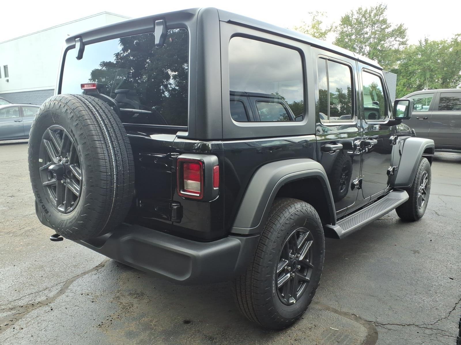 New 2026 Black Clearcoat Jeep Sport S image 6