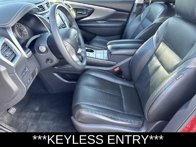 Used 2017 Red Nissan Platinum image 10