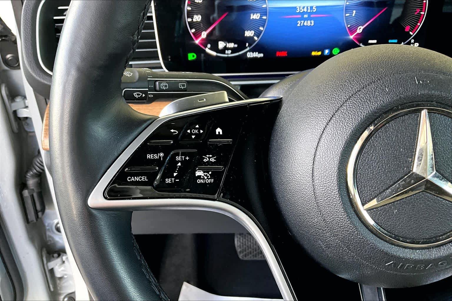 Used 2025 MANUFAKTUR Alpine Grey Mercedes-Benz GLE 450 image 24