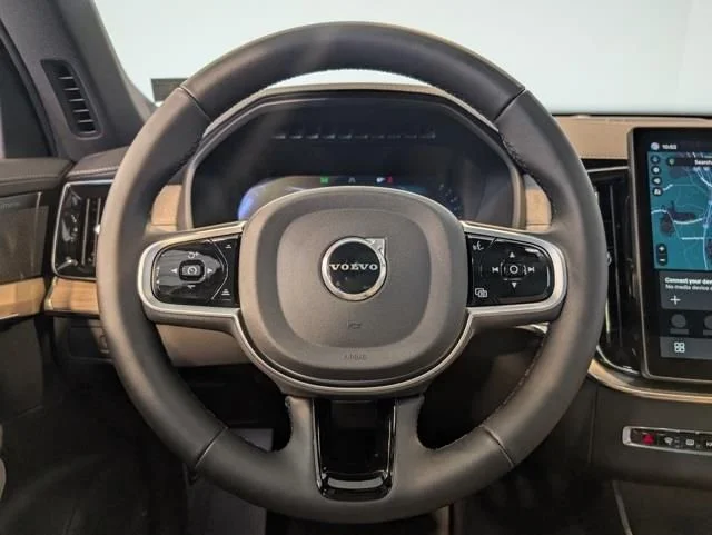 2026 Volvo XC90 Ultra - Photo 15