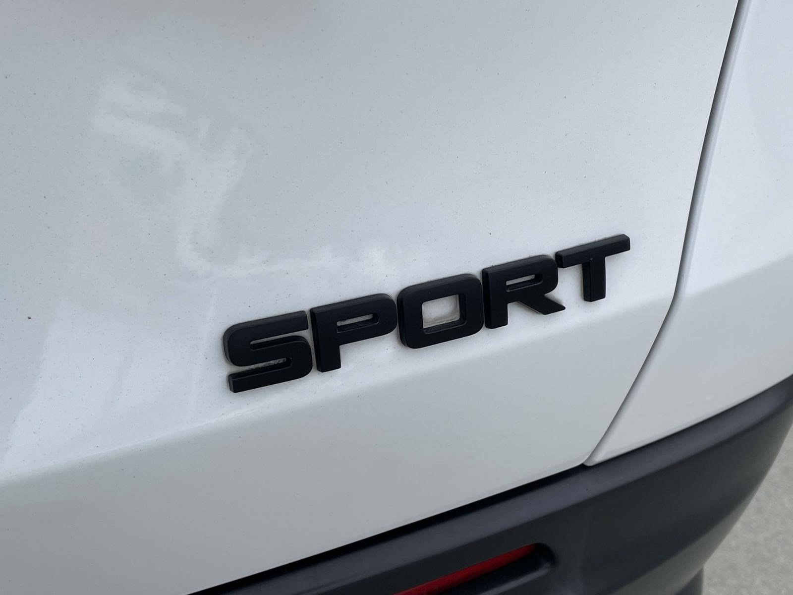 Certified Used 2023 Platinum White Pearl Honda Sport image 8