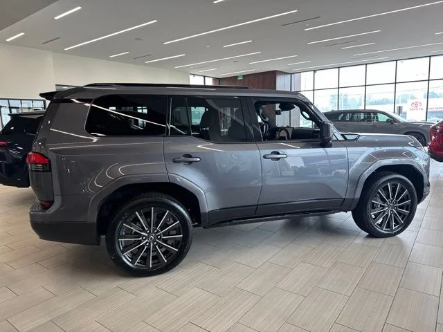 New 2026 Nebula Gray Pearl Lexus LUXURY PLUS image 5