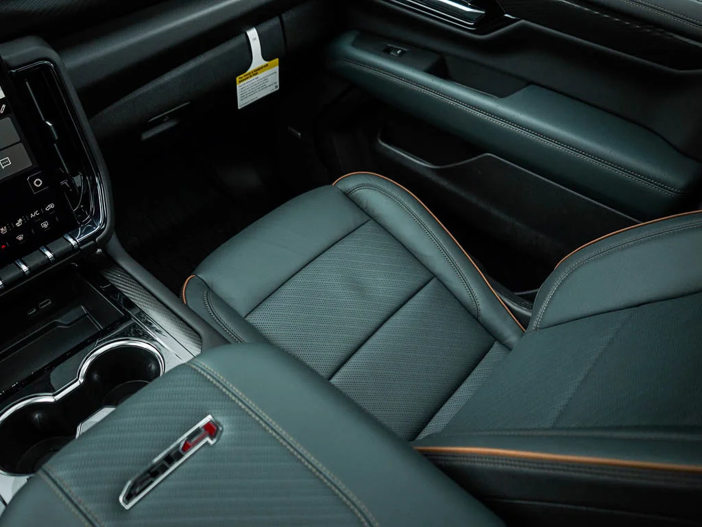 New 2026 Onyx Black GMC AT4 image 26