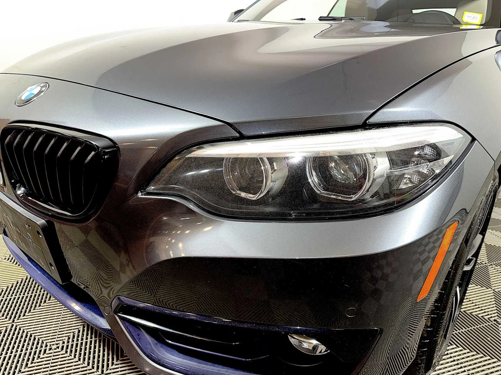 Used 2020 Mineral Grey Metallic BMW 230i xDrive image 25