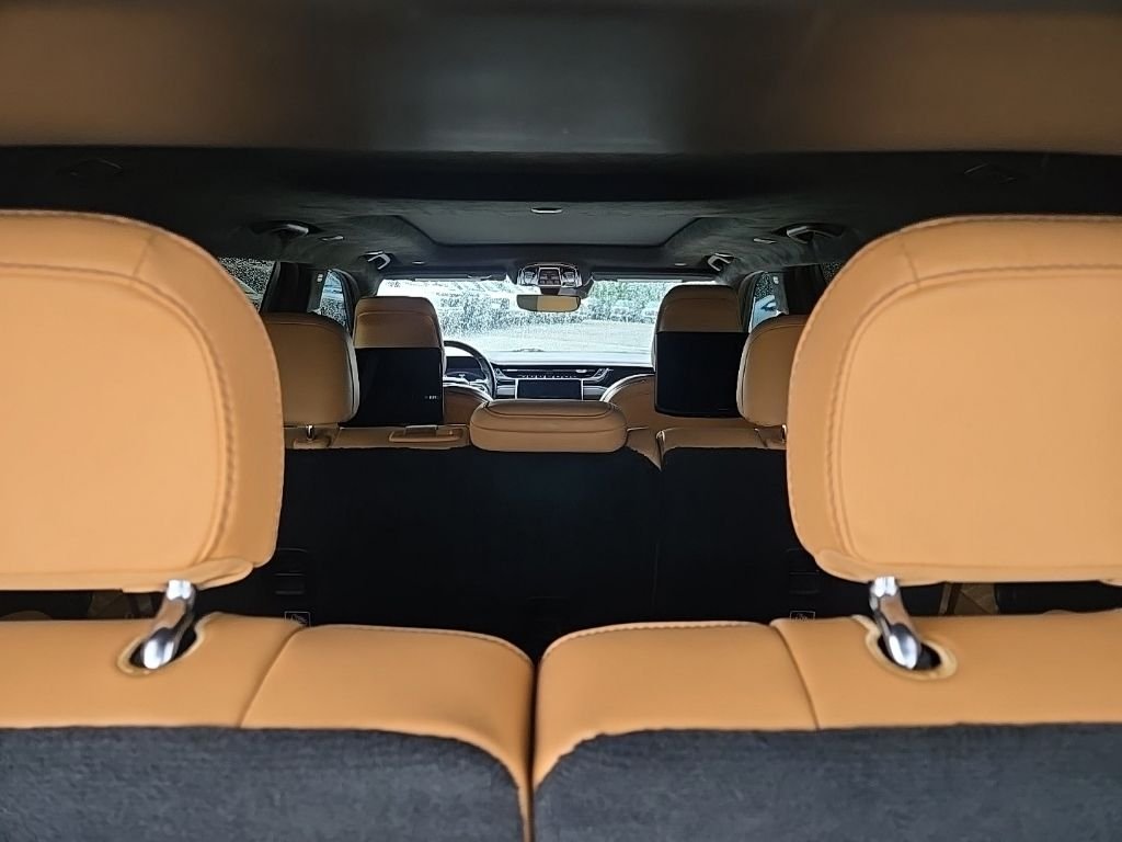 Used 2024 Black Jeep Summit image 121