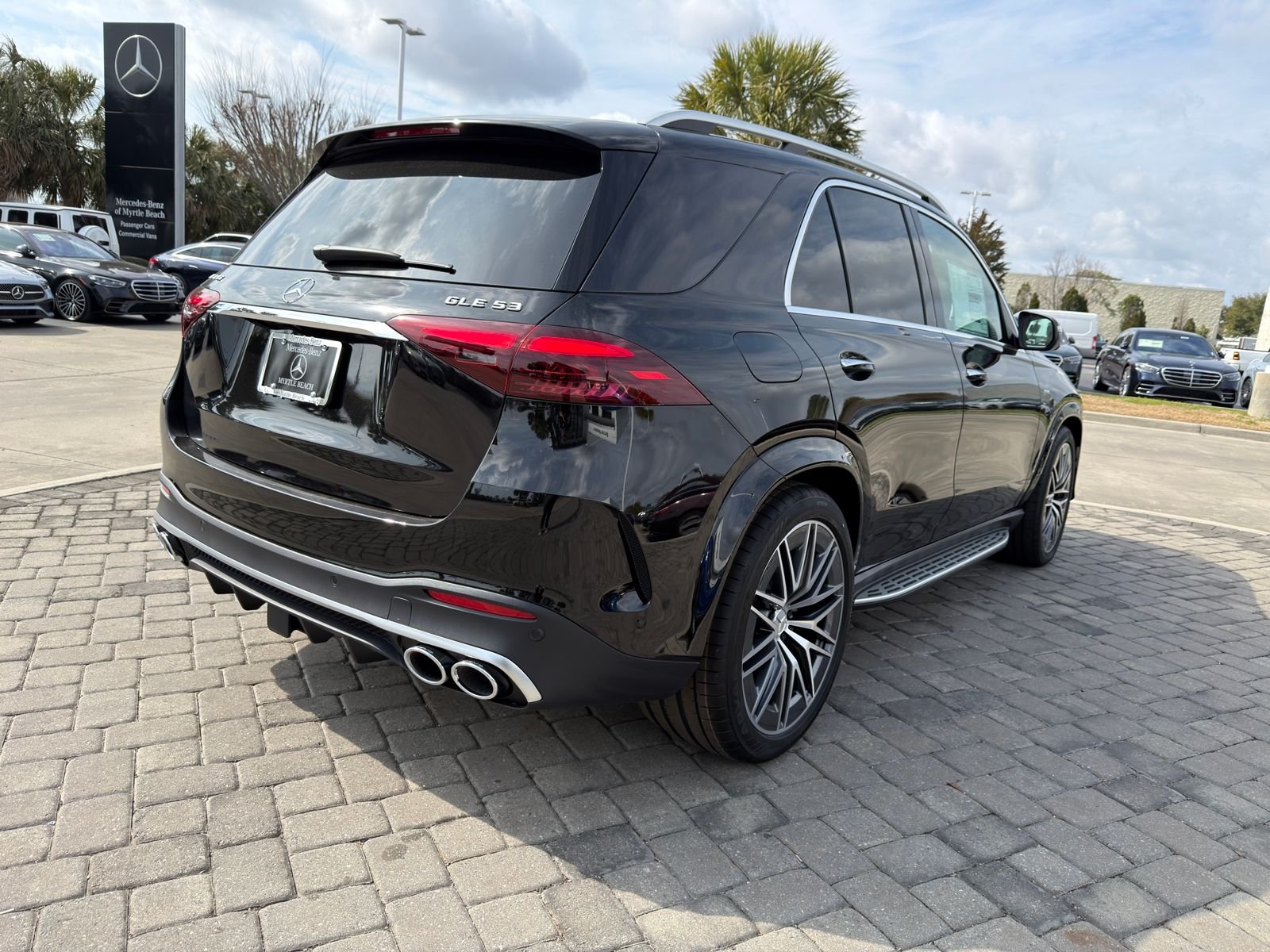 New 2026 Obsidian Black Metallic Mercedes-Benz GLE 53 AMG® image 9