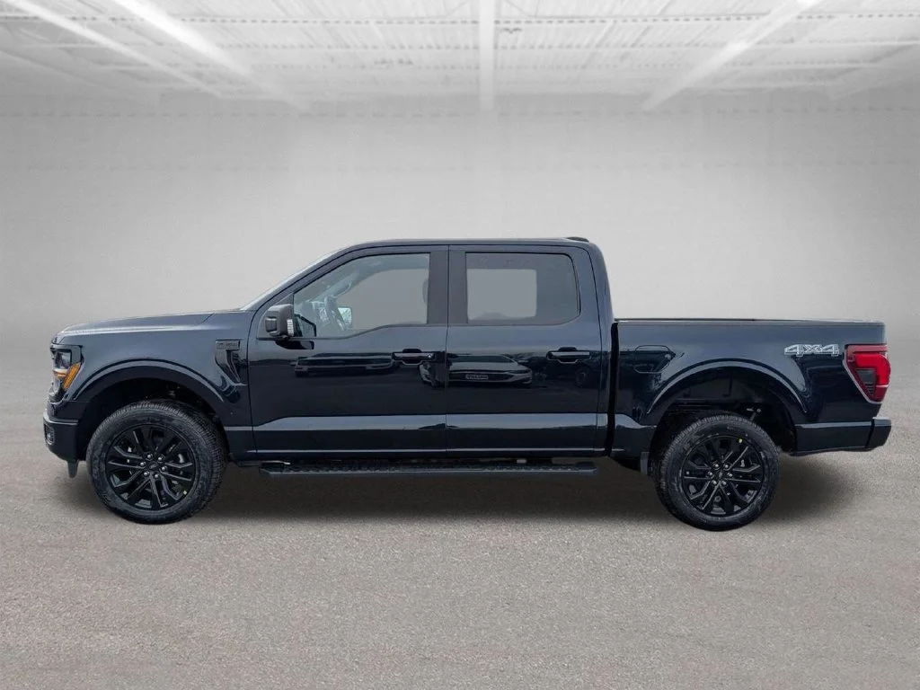 New 2026 Antimatter Blue Metallic Ford XLT image 8