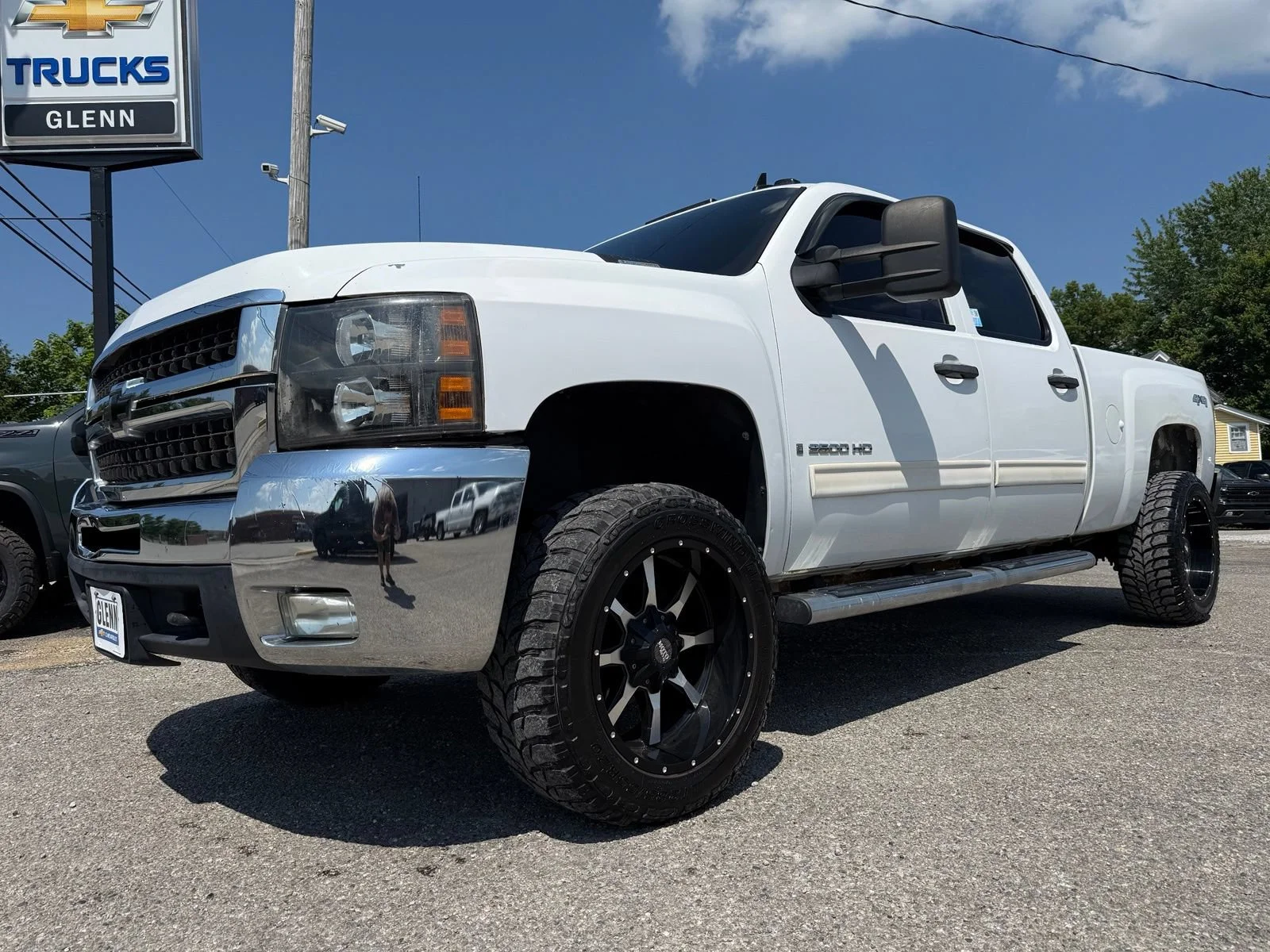 Used 2009 Chevrolet Silverado 2500HD 1LT with VIN 1GCHK53619F176320 for sale in Eminence, KY