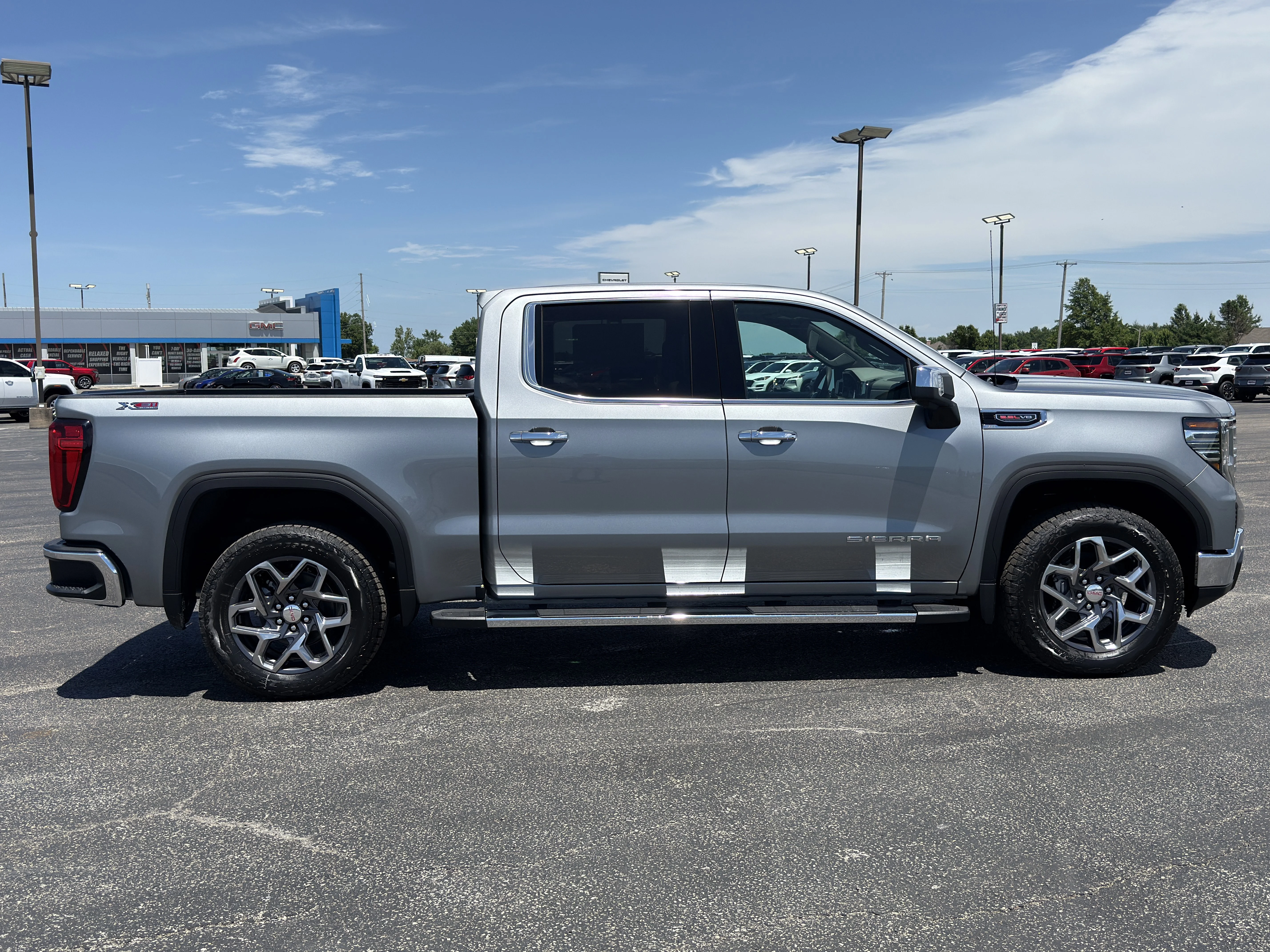 New 2026 Sterling Metallic GMC SLT image 4