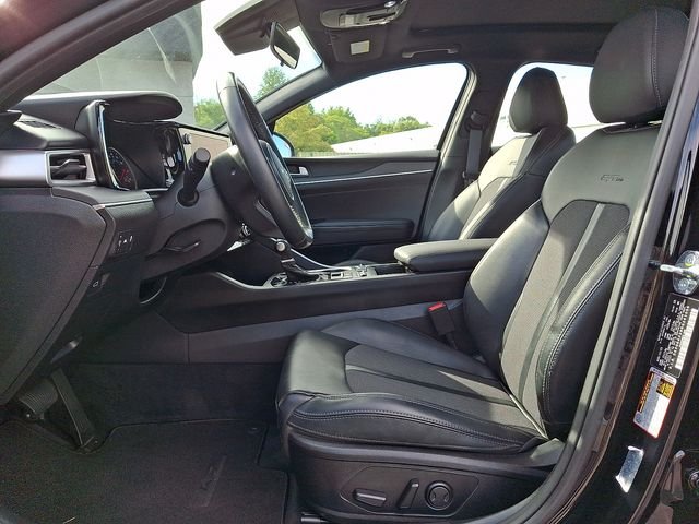 Used 2024 Black Kia GT-Line image 14