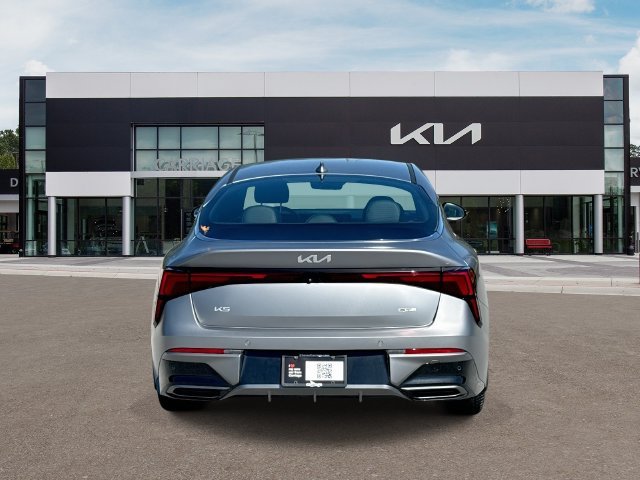 Used 2025 Gray Kia GT-Line image 7